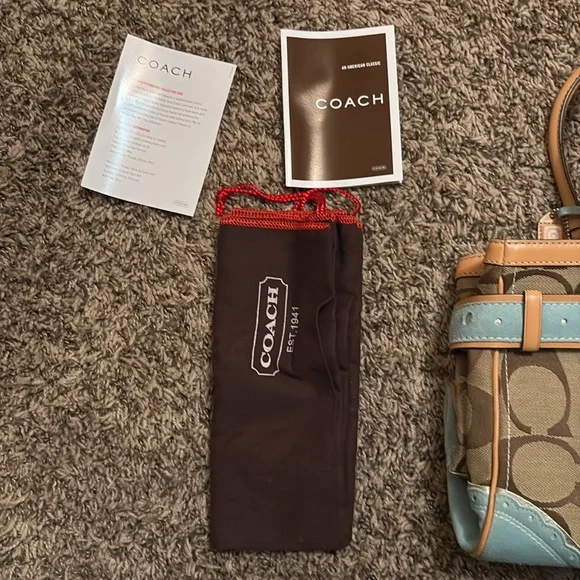 COACH Leather Y2K NWT Fish Under The Sea Satchel Purse Handbag  ONLY NWT ON POSH - Picture 7 of 15